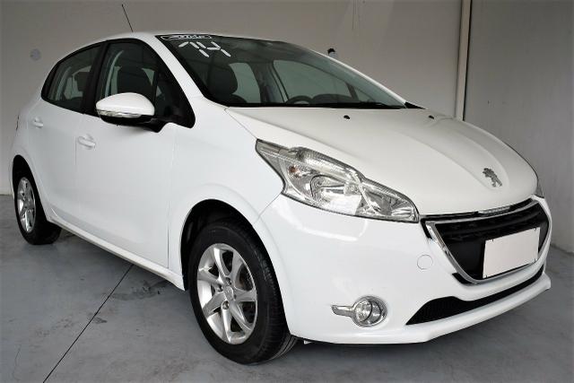 Peugeot 208 Griffe automático impecável - Foto 2