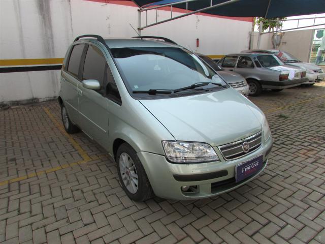 FIAT IDEA 2010/2010 1.8 MPI ELX 8V FLEX 4P MANUAL - Foto 3