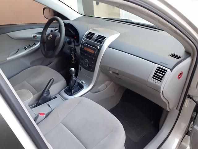 Corolla GLI 1.8 12/12 - Foto 19