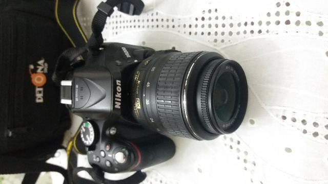Nikon D5200 + bateria extra + cartão memória + bolsa + lente 18-55mm - Foto 2