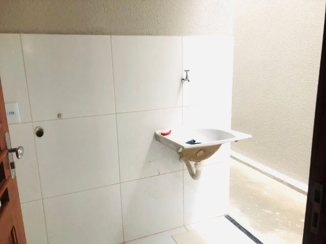 JP casa nova 3 quartos,2 banheiros,otima localização pertinho de messejana - Foto 9