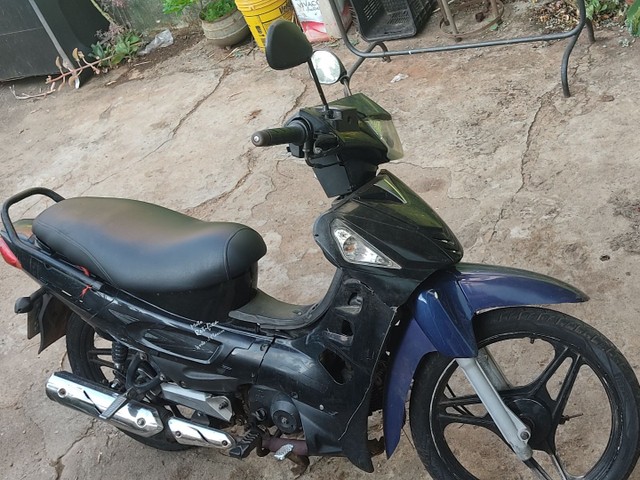 MOTO KASINSKI 50CC