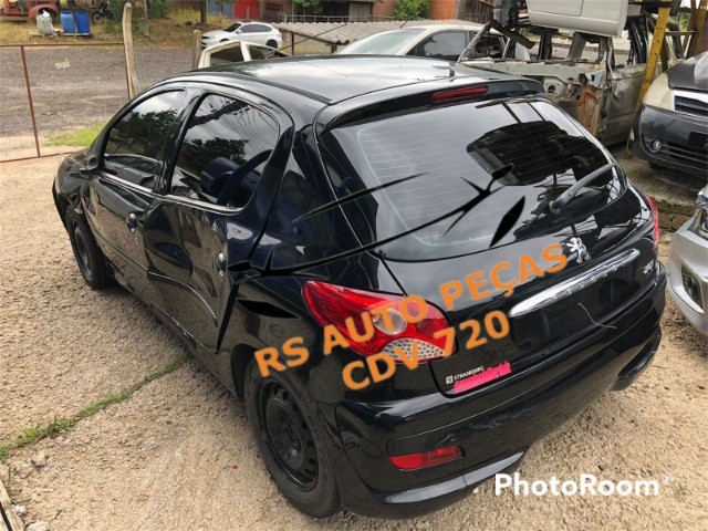 Peugeot 207 1.4 2012 Flex com 180.000km vendido em peças - Foto 6