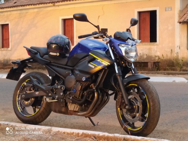 XJ6 ACEITO TROCA.  PARTICULAR 