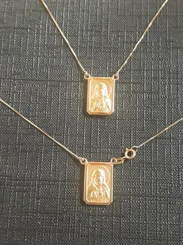Vendo escapulário de ouro 18k 750