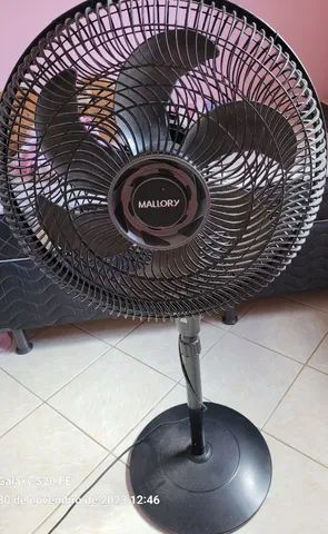 Ventilador com controle remoto 120.00 reais 