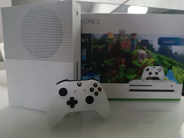 Xbox one s com fortnite  +236 anúncios na OLX Brasil