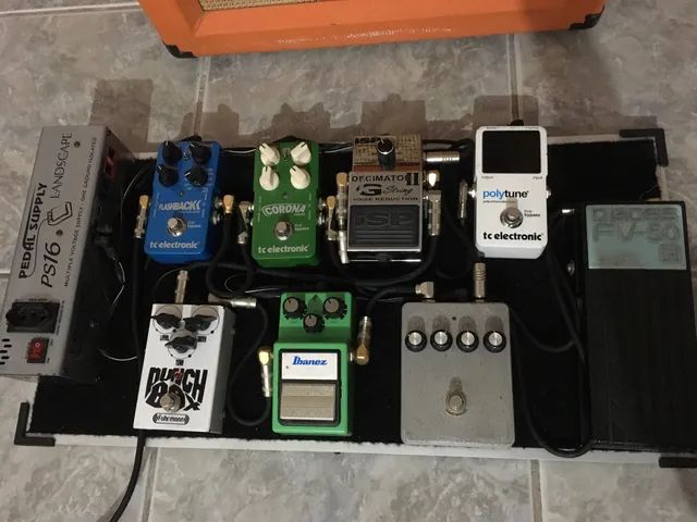 Pedais de Guitarra + Ampli Tiny Terror Valvulado - Foto 2