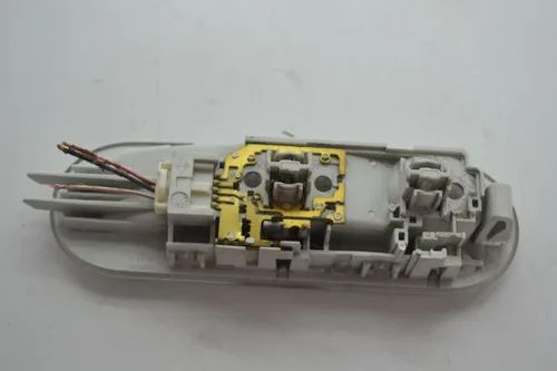Luz Luminária Cortesia Teto Renault Logan 2017 Original - Foto 5