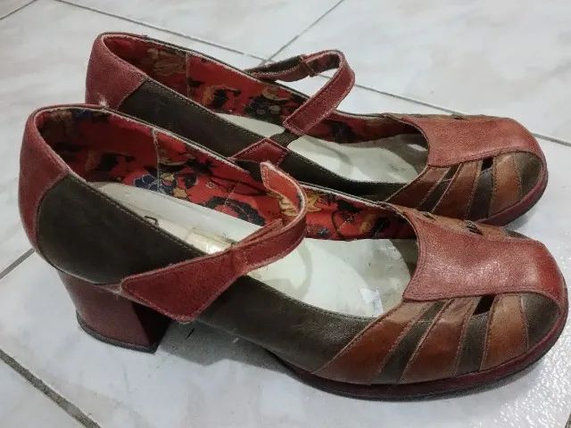 Sapato marrom, MZQ.  