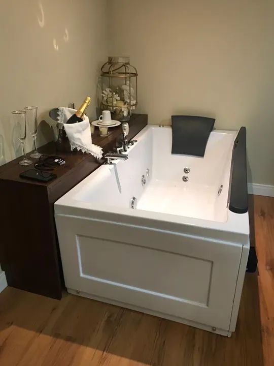 Banheira de hidromassagem com sistema de jatos - Foto 4