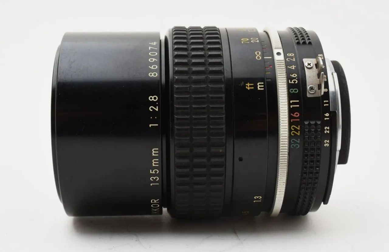 Lente Nikon Nikkor 135mm f/2.8 - Foto 2