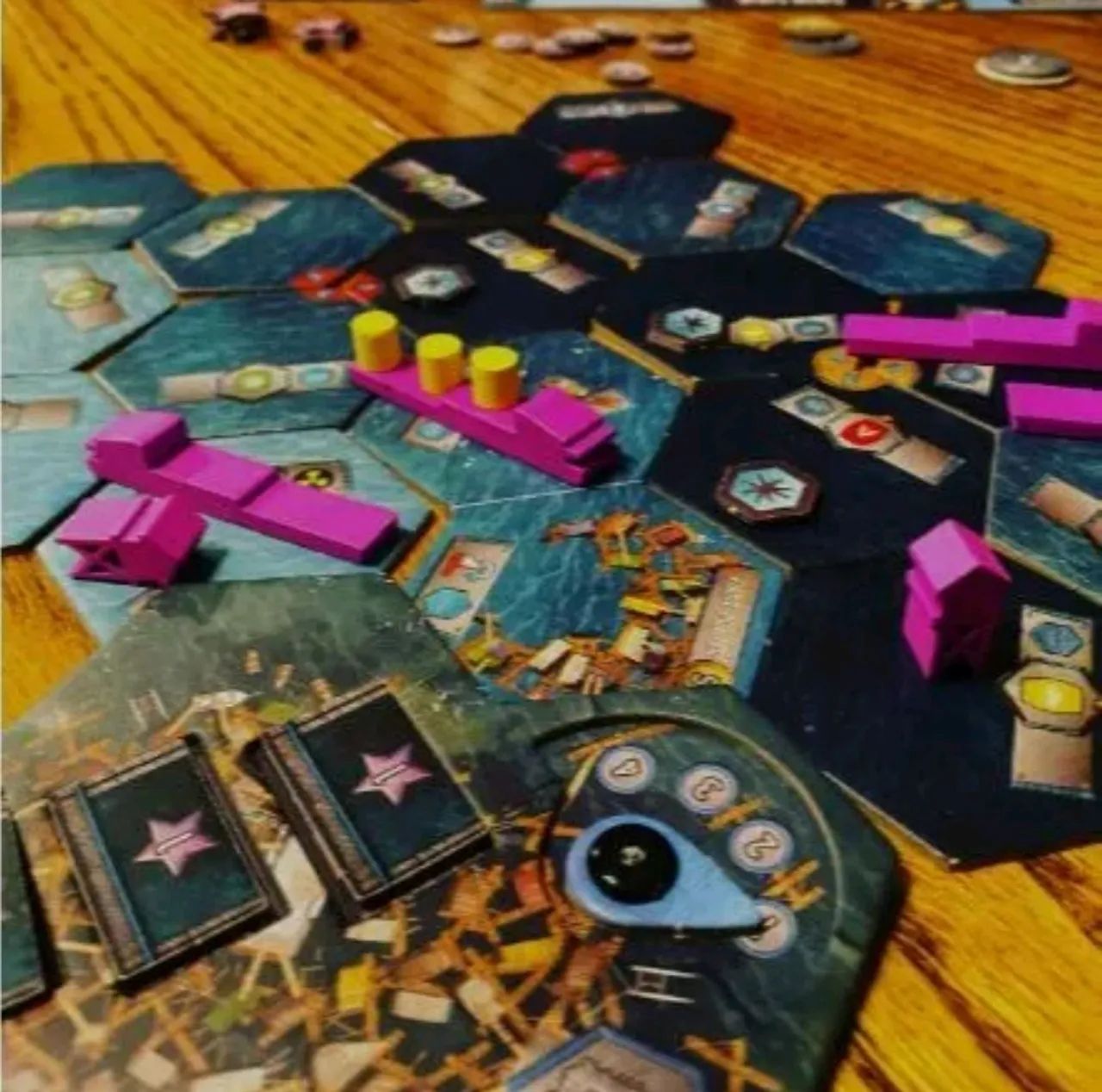 Flotilla - Jogo de Tabuleiro - Board Game - Card Game - Jogo de cartas - Foto 3