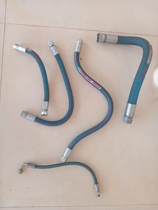 Mangueiras com rosca .