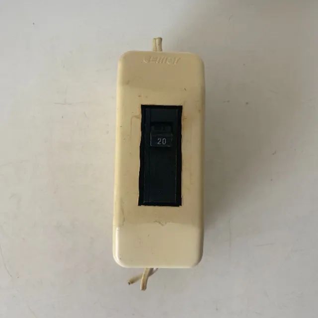 C266 Disjuntor elétrico 20 amperes monofásico 