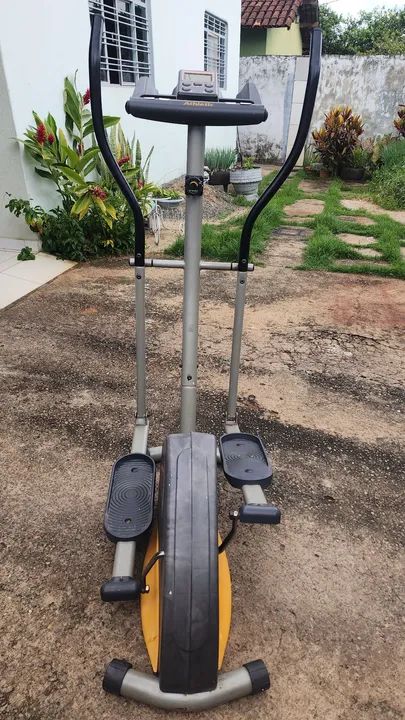 Elíptico e multi estação  - Foto 2