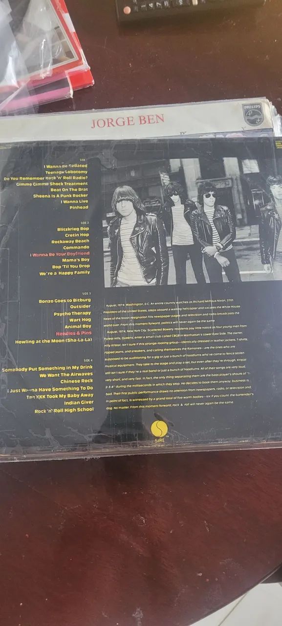 LP Vinil Duplo Ramones Mania - Disco de Vinil - Foto 2