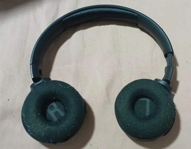 Fone Original JBL T430 Bluetooth (parou de carregar) Necessita troca de bateria - Foto 2