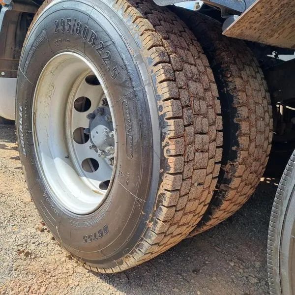 VW CONSTELLATION 25.360 6X2 2022 EURO 5 - Foto 14