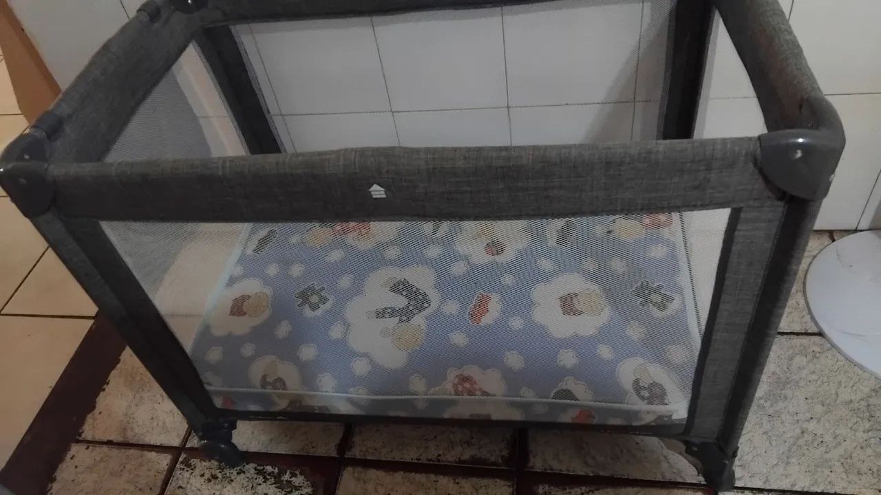 Berço de bebê com colchão - Foto 3