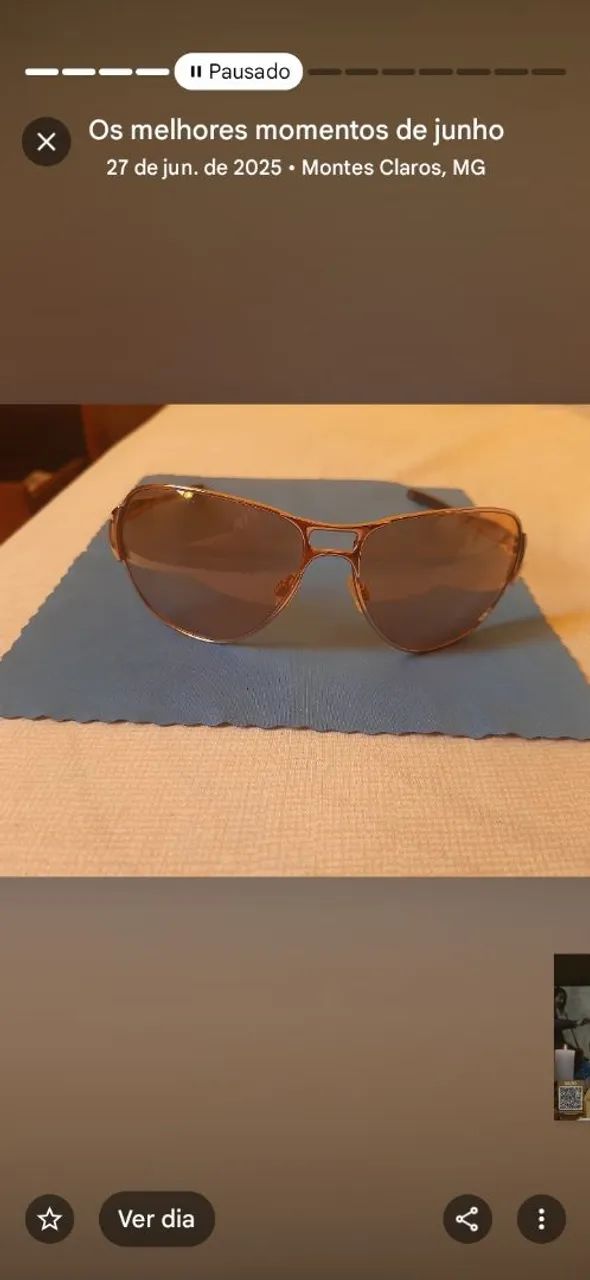 Oakley lindo e estiloso 