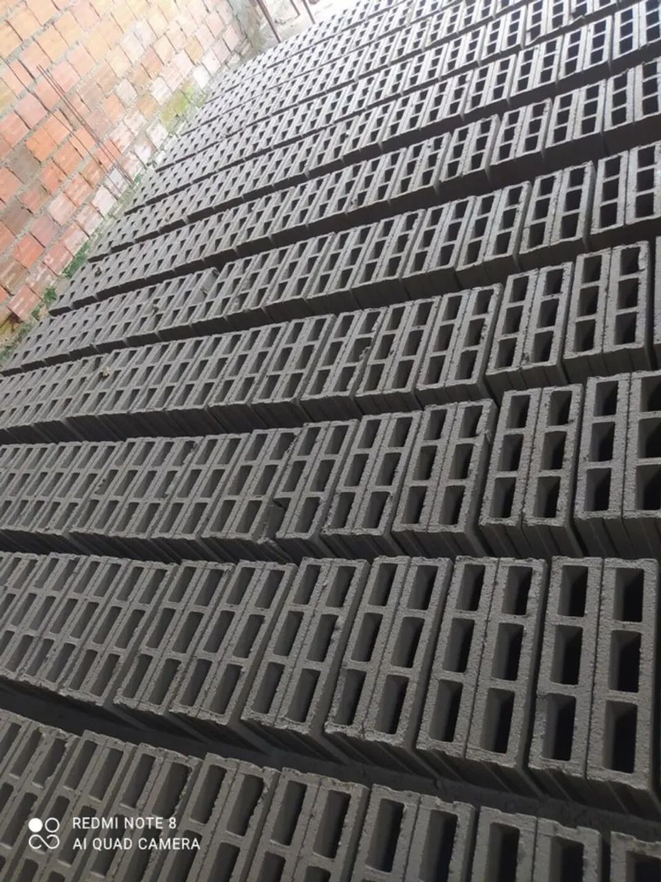 Selling Concrete Blocks64842830352258123