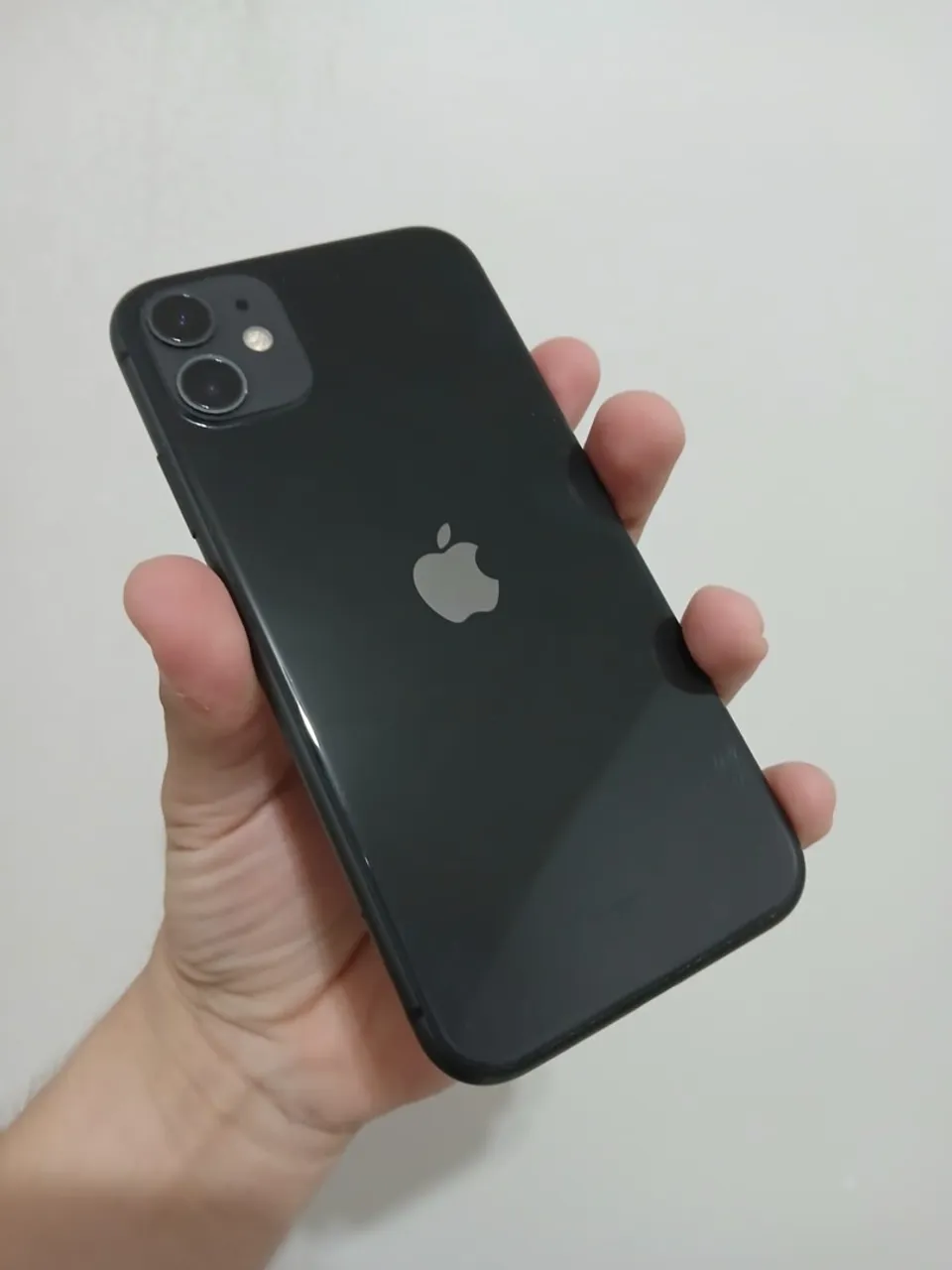 IPHONE 11 64Gb em perfeito estado!