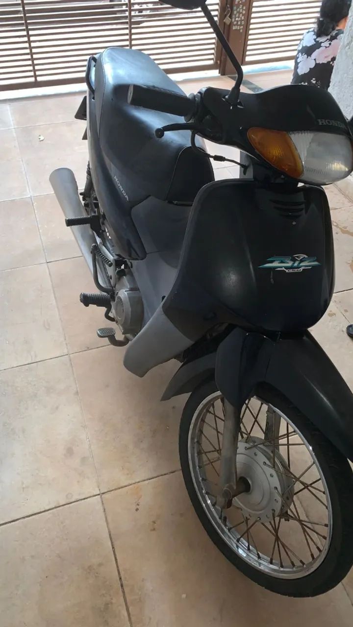 Honda Biz 100 - Ano 2002 | Conservada e pronta pra rodar!