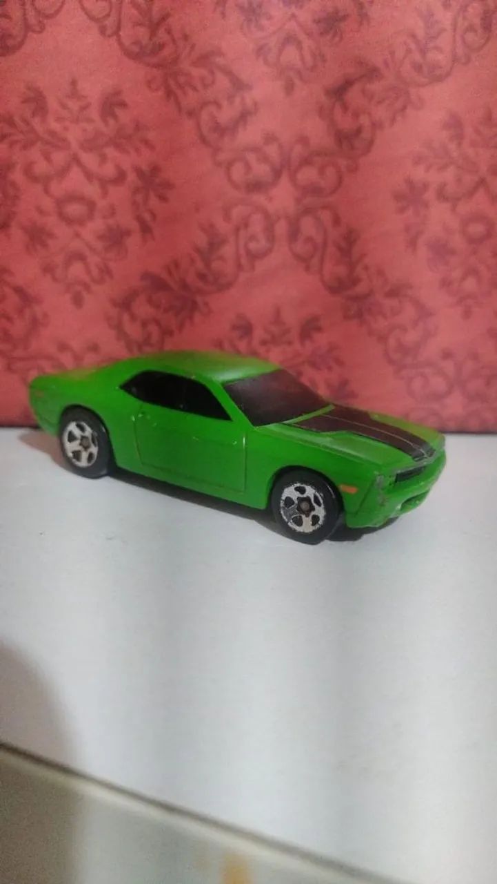 Doge Challenger Hotwheels