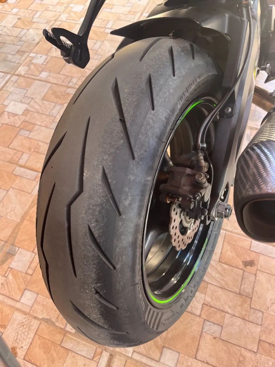 Kawasaki Zx-10/ Zx-10r 1000cc 2014 - 1447403782 | OLX