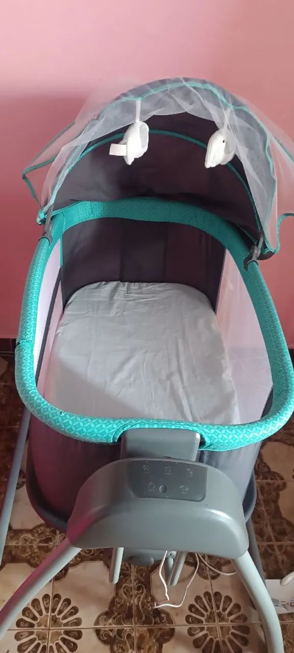 Berço portátil mastela com balanço e mosquiteiro - Foto 3