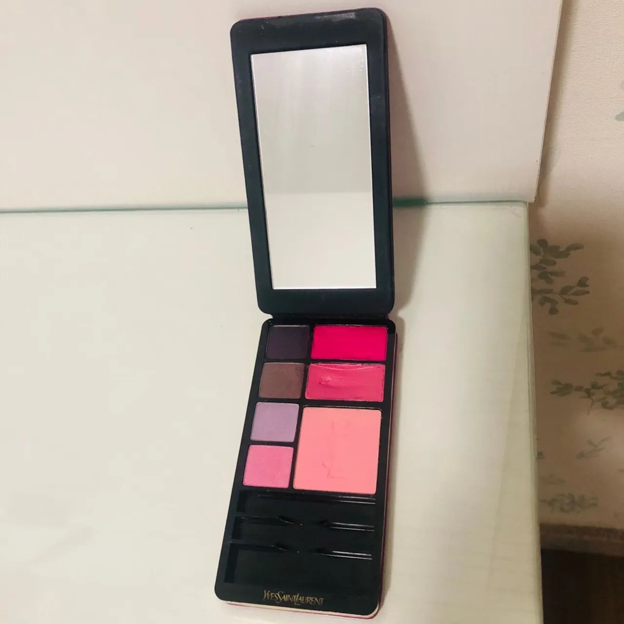 Paleta Yves Saint Laurent  - Foto 3
