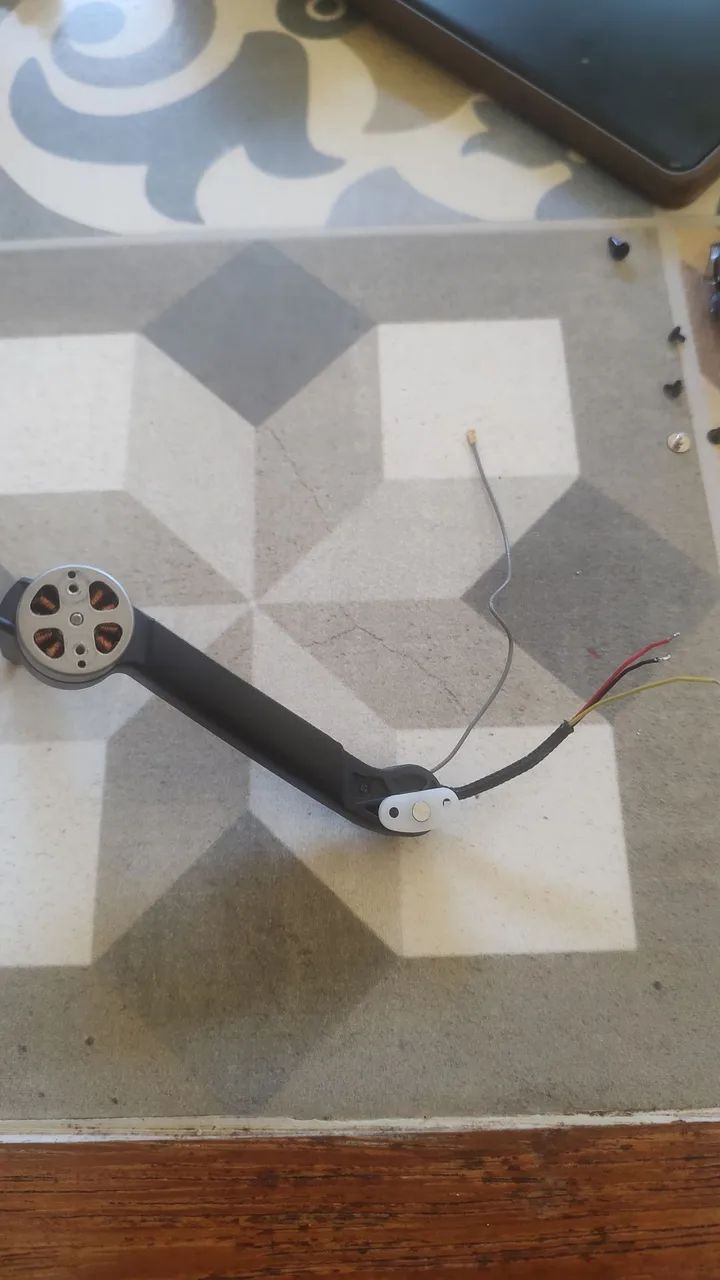 Braço Dianteiro Esquerdo ou Direito Drone Fimi - Foto 2