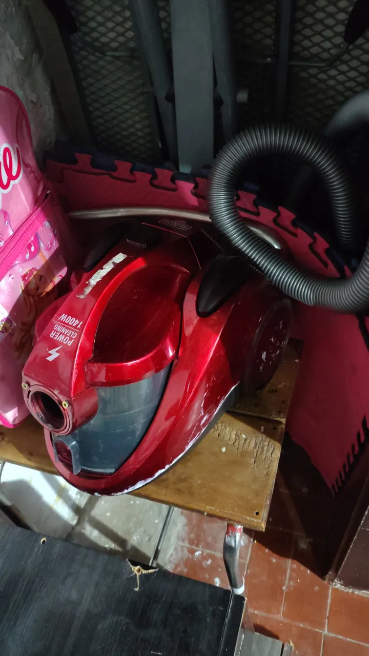 Aspirador de pó Power Cleaning 1400W
