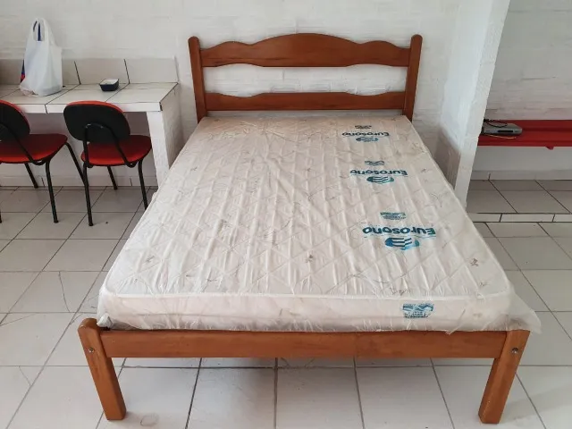 Cama Madeira Lei mais Colchão