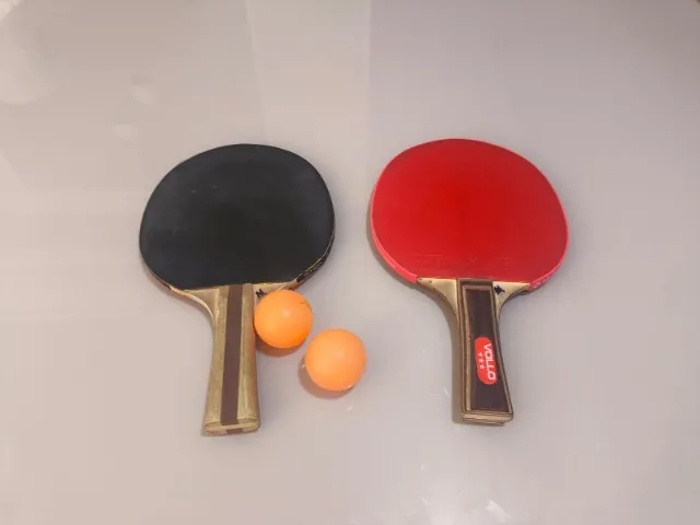Kit 2 Raquetes Tênis de Mesa Vollo + 2 Bolinhas - Usadas