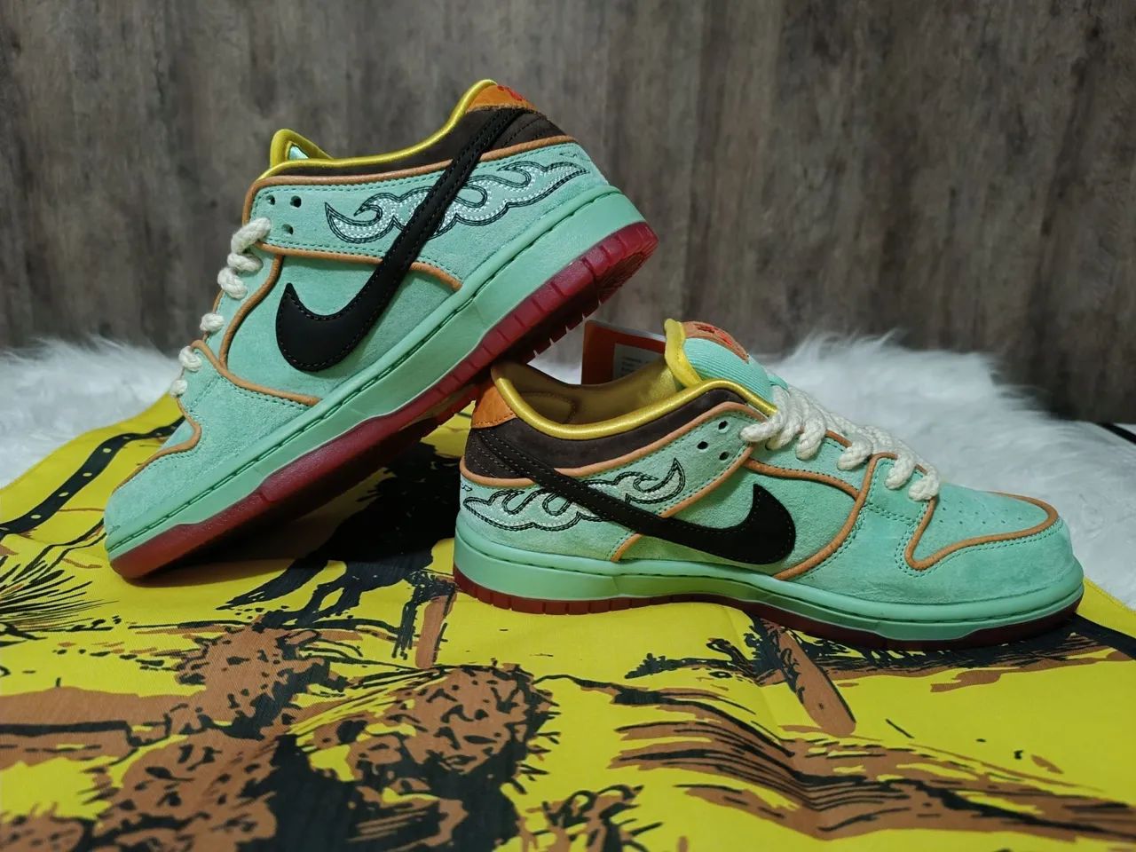 Nike SB Dunk Low QS BHM Rodeo