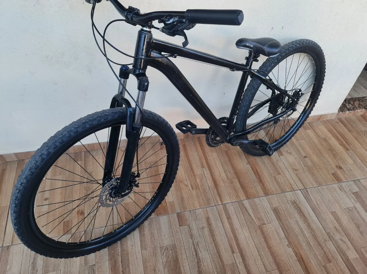 Bicicleta aro 29 toda de alumínio