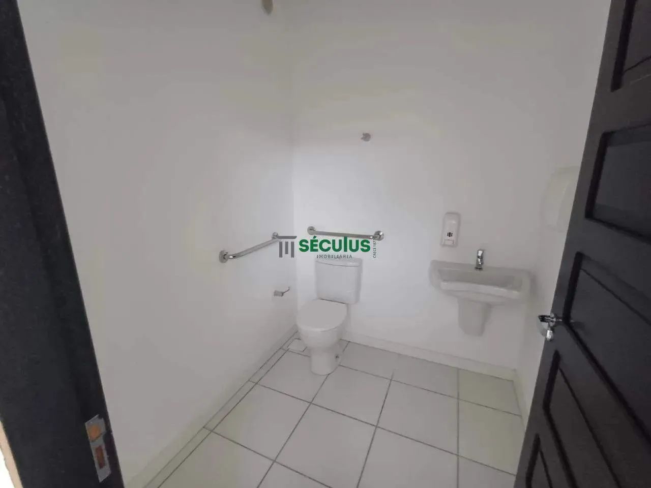 Sala para locação no Centro de Jaraguá do Sul! - Foto 5