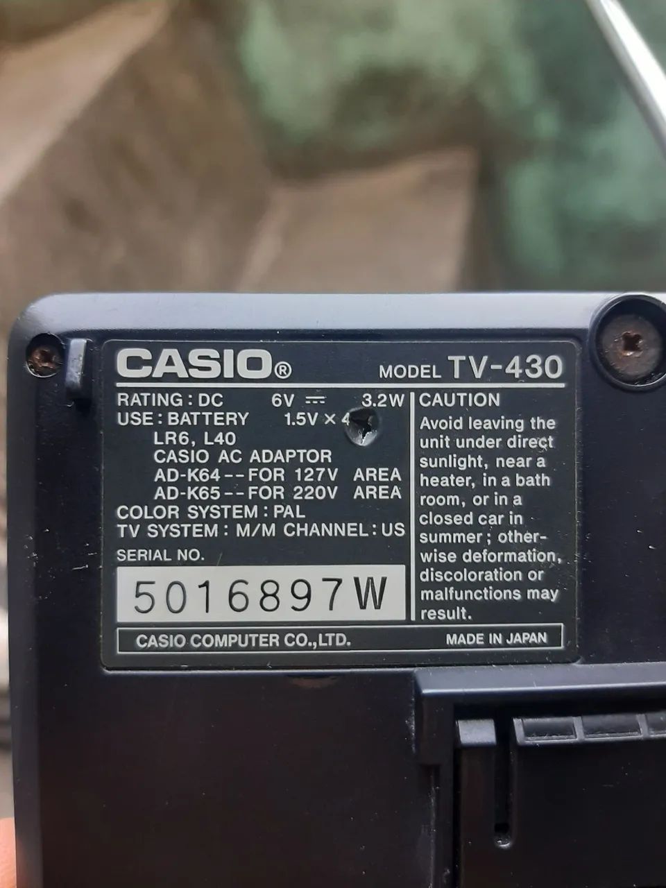 Tv portátil de mão casio 430 color/ no estado!  - Foto 6