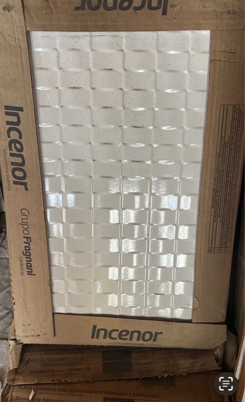 Revestimento Incenor Grupo Fragnani 33x50 - Novo
