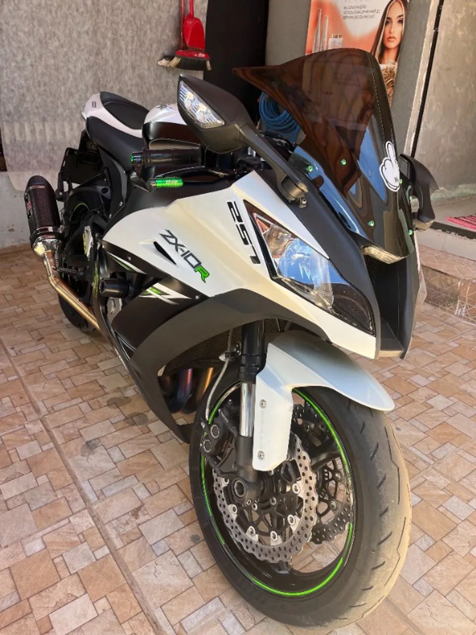 Kawasaki Zx-10/ Zx-10r 1000cc 2014 - 1447403782 | OLX