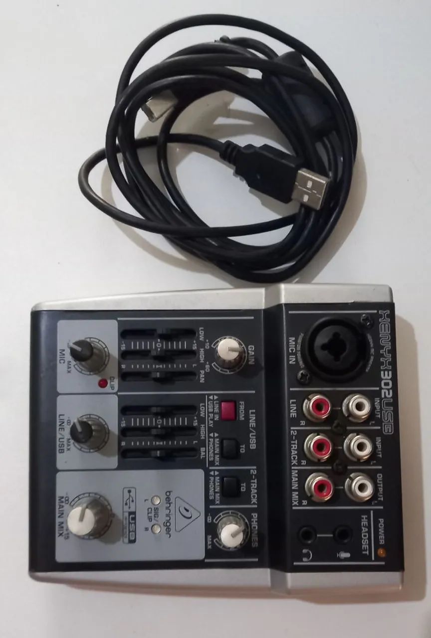 MESA INTERFACE DE GRAVAÇÕES DE ÁUDIO 64292068464131121