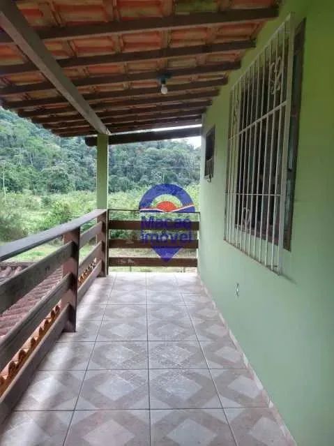 Casa em Areia Branca - Macaé