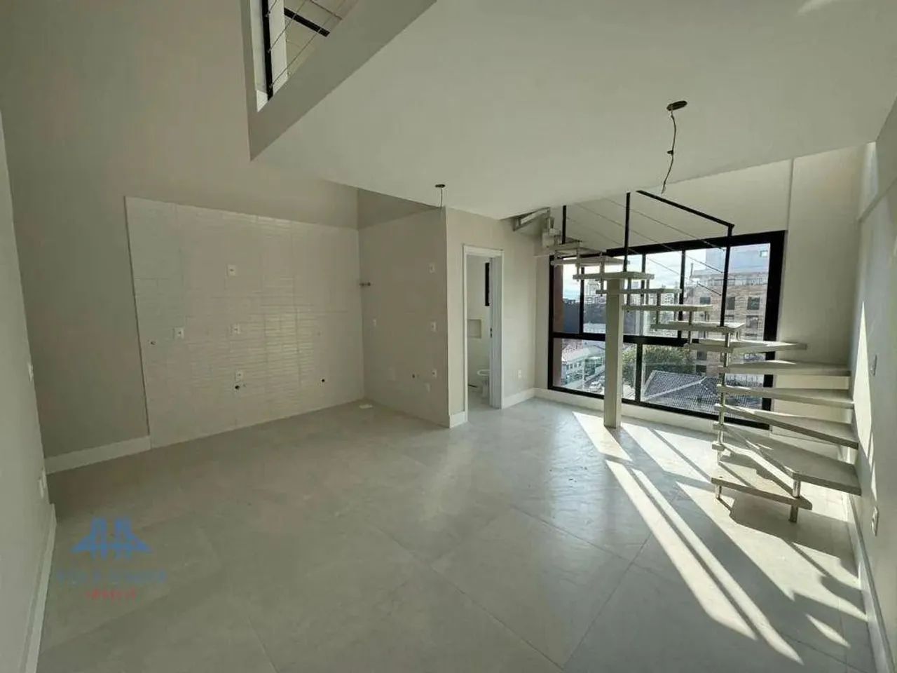 Loft com 1 dormitório à venda, 46 m² por R$ 650.000,00 - Centro - Florianópolis/SC - Foto 2