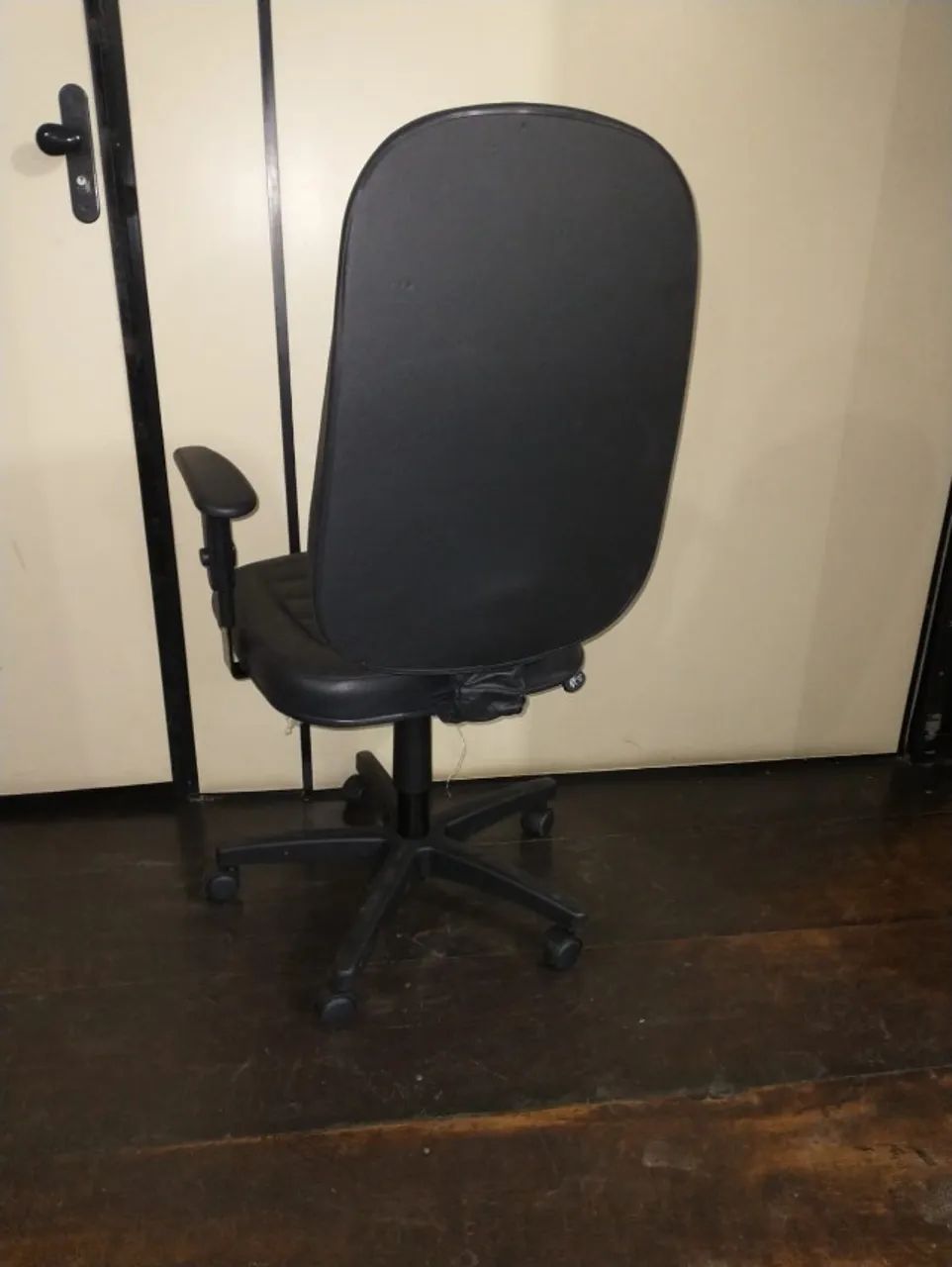 Cadeira presidente Gomada - Foto 4