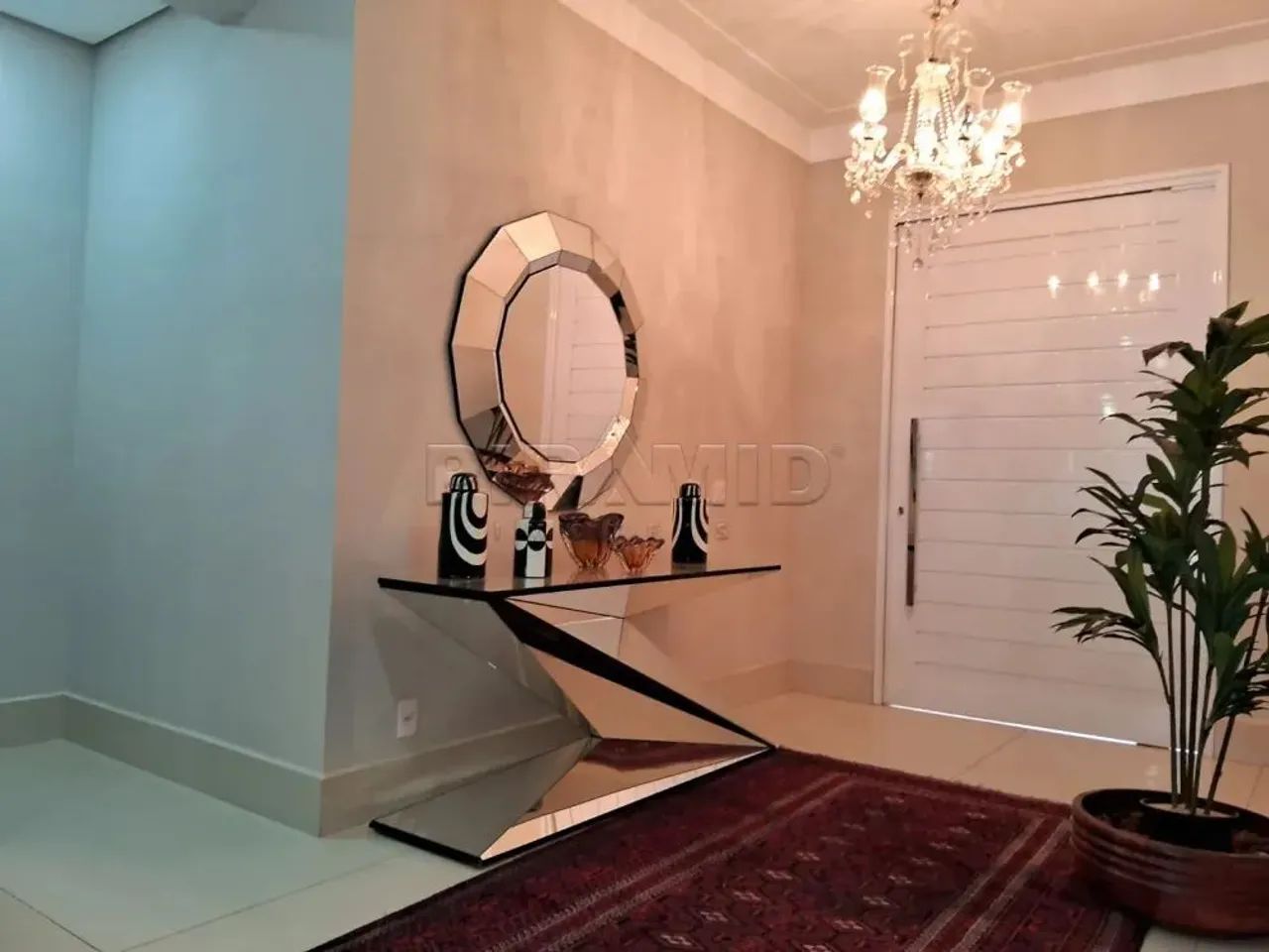 Sobrado alto padrão em condomínio fechado com 518.57m², bairro Jardim Botânico, Zona Sul d