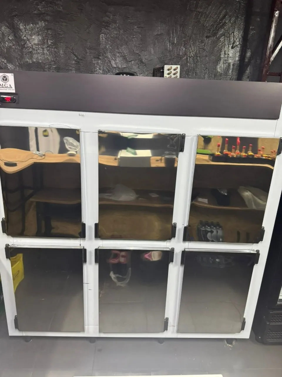 CERVEJEIRA SERPETINA 6 PORTAS / 220V