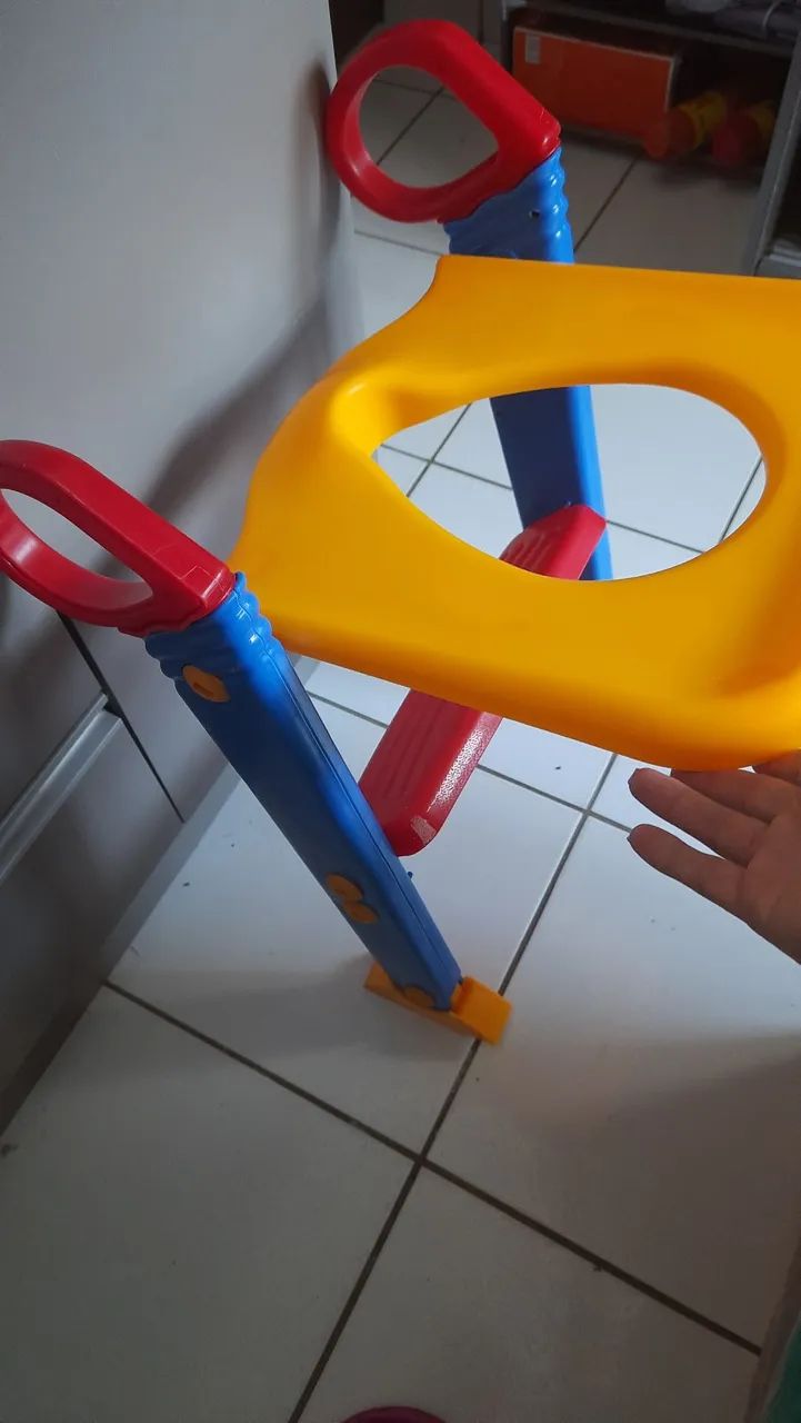 Assento de Vaso Sanitário Infantil - Diversão e Segurança - Foto 3