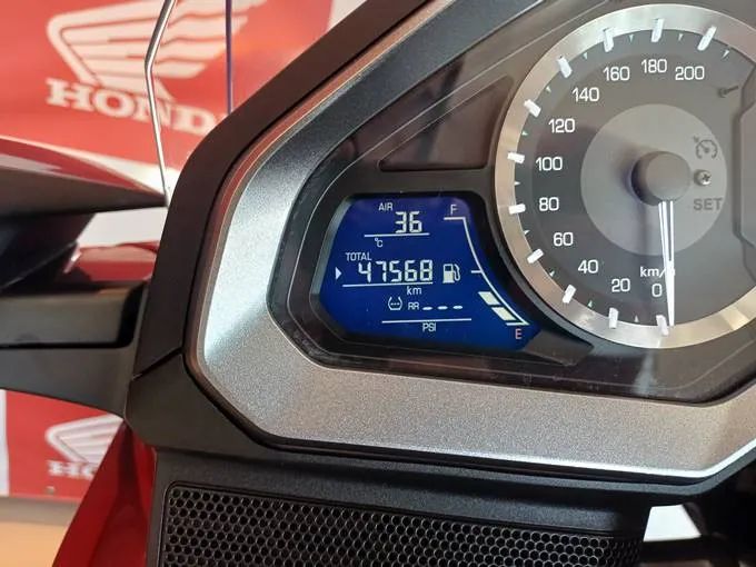 Honda GOLD WING 1.800 TOUR - 2019/2019. - Foto 11